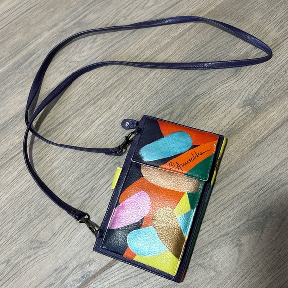 ANUSCHKA -Large Smartphone Wallet With Removable Crossbody Strap - Picture 1 of 3